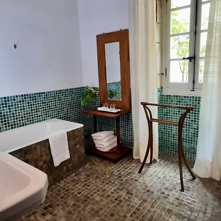 Au Chateau * Le Vigan (Lot)